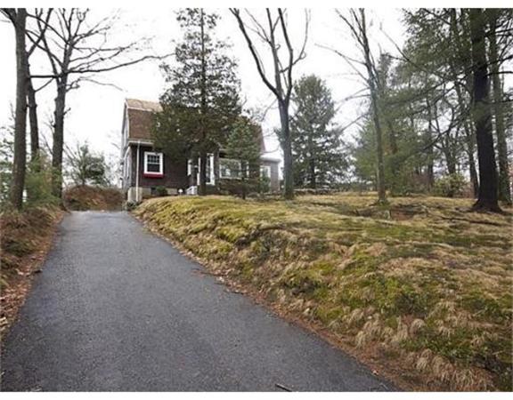 96 Garfield Road Dedham, MA 02026 - Photo 3 of 22 Gallery Image 3