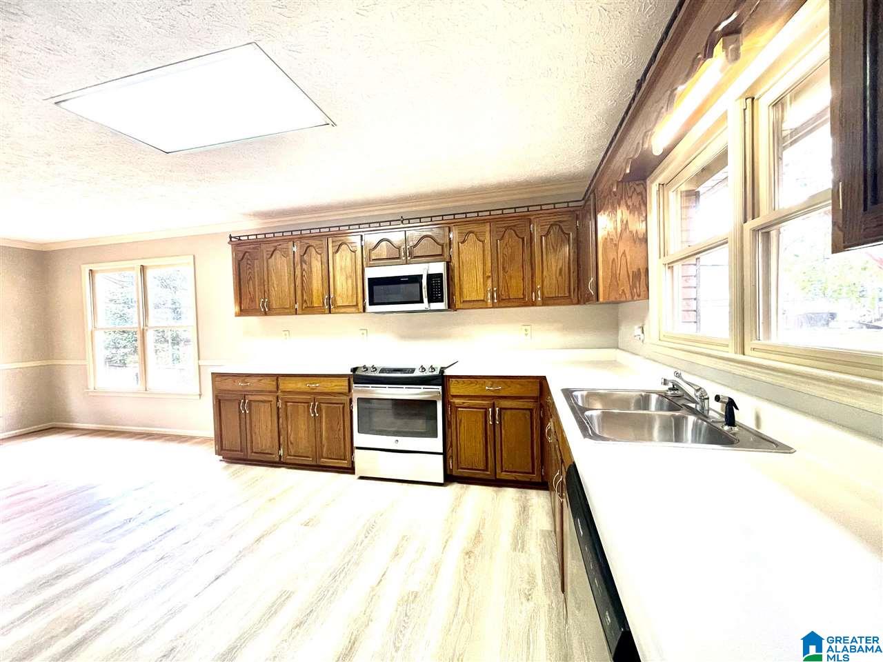 1222 Woodmont Road Anniston, AL 36207 - Photo 9 of 50