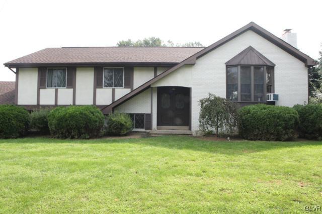 839 Topton Road Kutztown, PA 19530 - Photo 3 of 27 Gallery Image 3