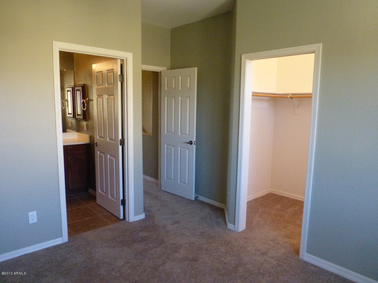 9551 East Redfield Road, Unit 1026 Scottsdale, AZ 85260 - Photo 5 of 40 Master Bedroom