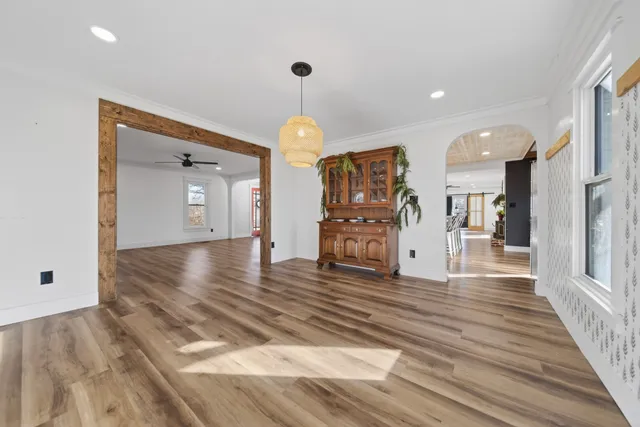 $749,700 | 322 Shun Pike, Cottontown, TN 37048