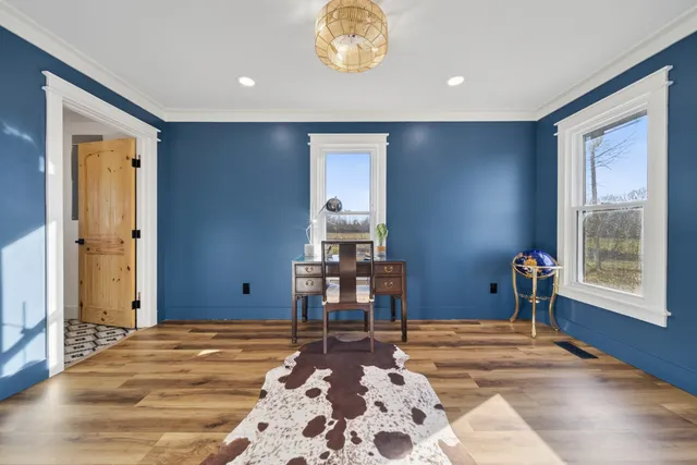 $749,700 | 322 Shun Pike, Cottontown, TN 37048