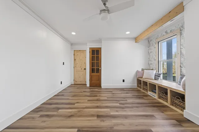 $749,700 | 322 Shun Pike, Cottontown, TN 37048