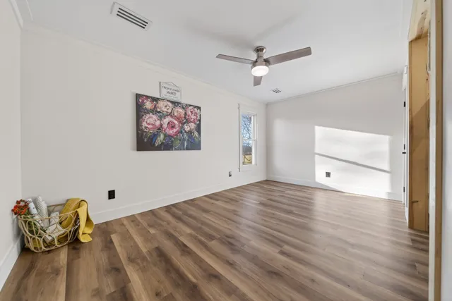 $749,700 | 322 Shun Pike, Cottontown, TN 37048