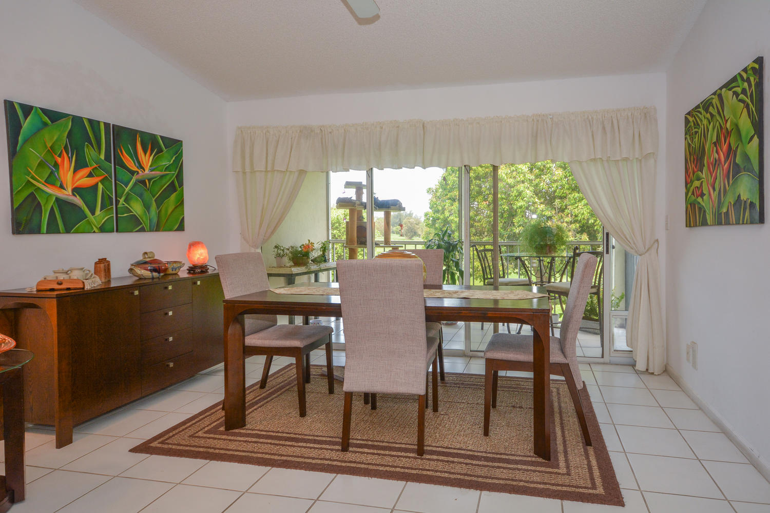 360 Northwest 67th Street, Unit E202 Boca Raton, FL 33487 - Photo 4 of 20 Dining Area
