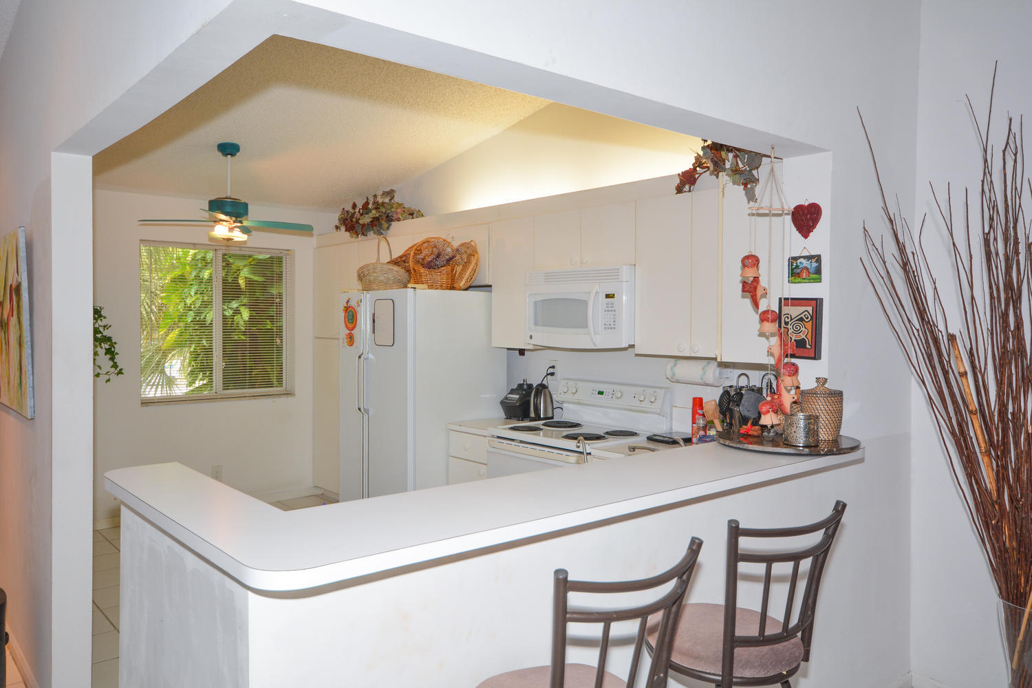 360 Northwest 67th Street, Unit E202 Boca Raton, FL 33487 - Photo 7 of 20 Kitchen
