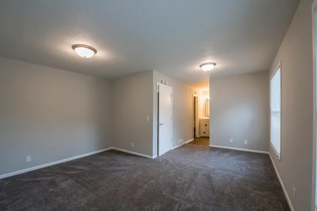 $2,950 | 5590 Timber Lane, Excelsior, MN 55331