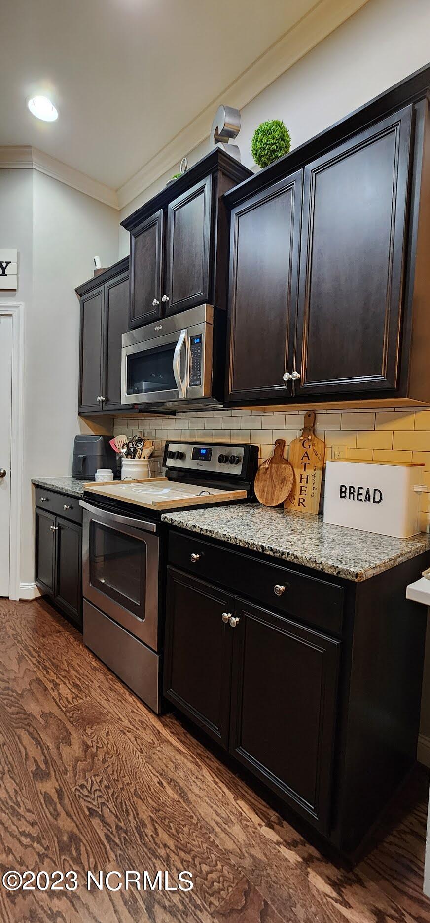 102 Hampton Drive Holly Ridge, NC 28445 - Photo 15 of 36 20231210_171934