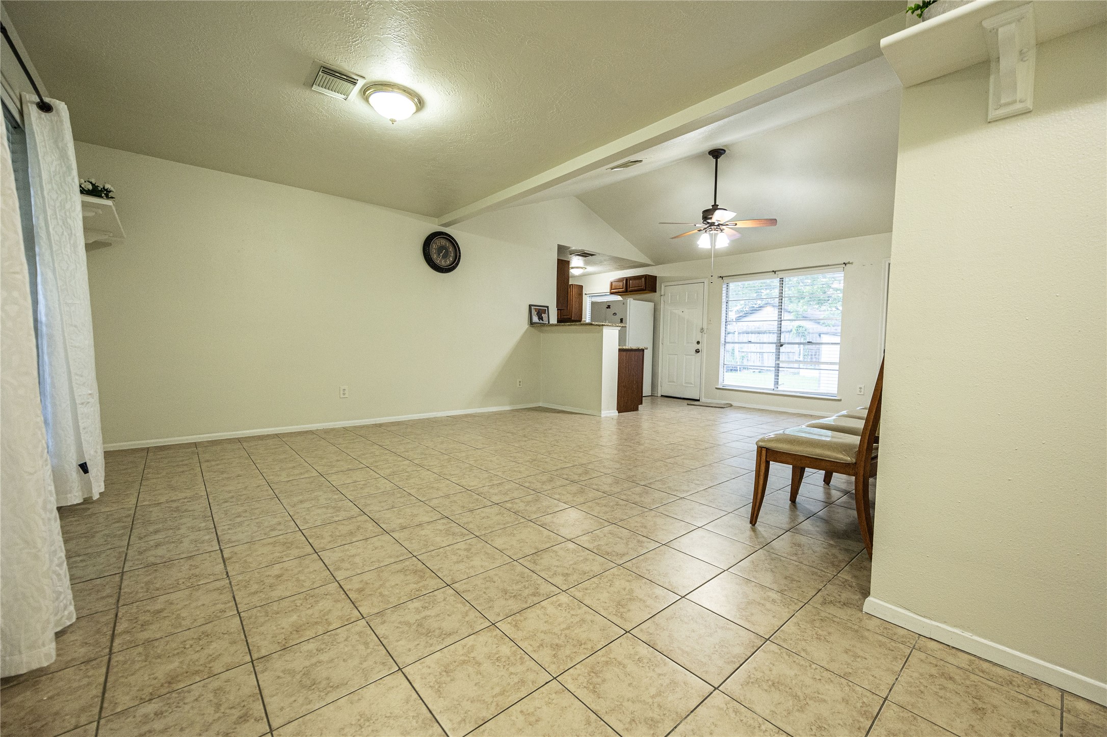 730 Barnesville Street Channelview, TX 77530 - Photo 3 of 7