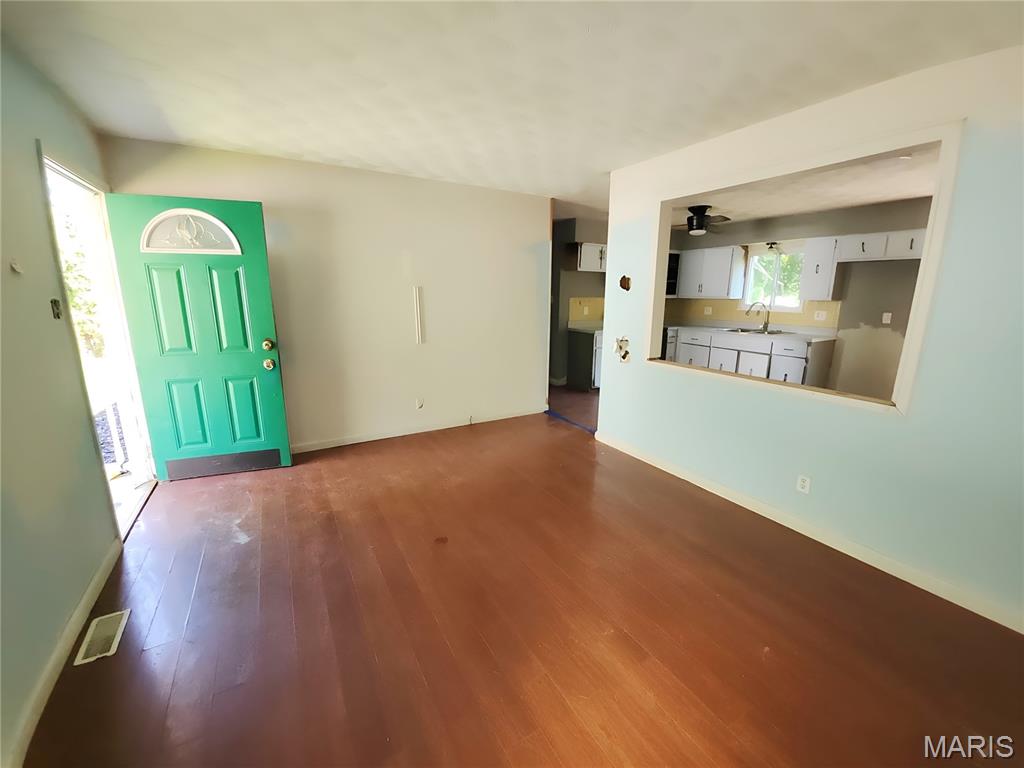 1816 West Drive High Ridge, MO 63049 - Photo 7 of 16