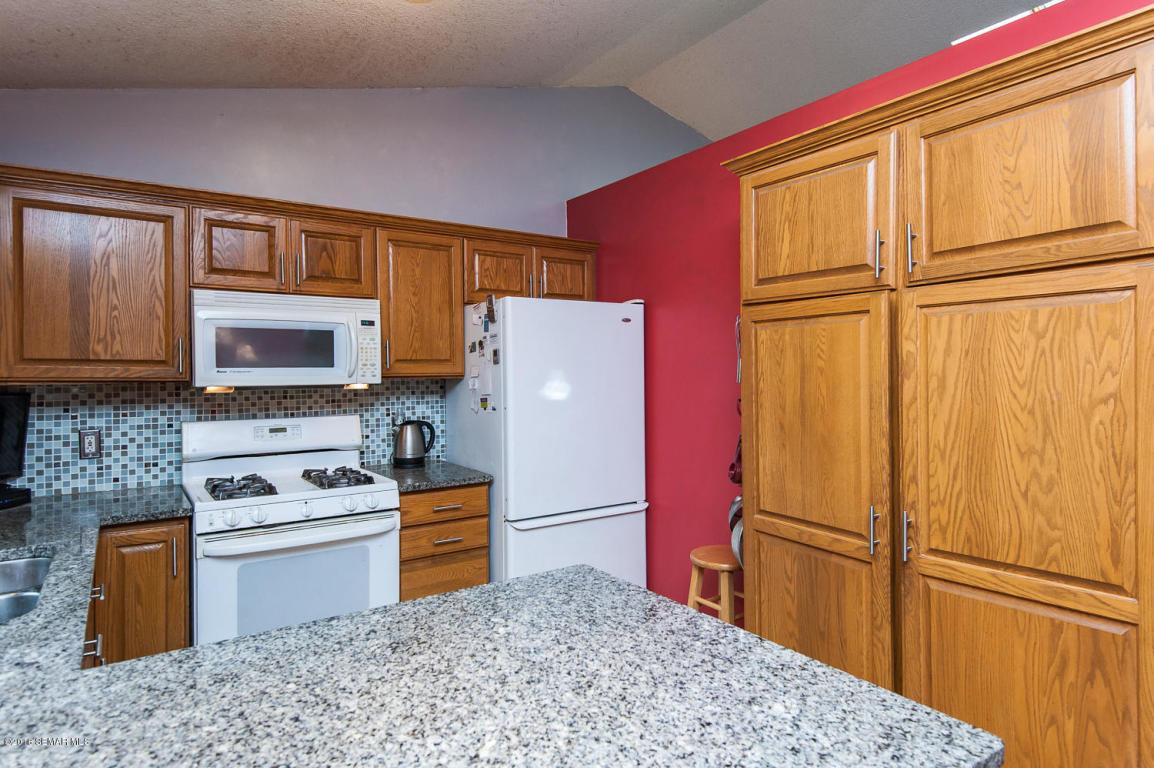 239 River Court Northeast Rochester, MN 55906 - Photo 7 of 25