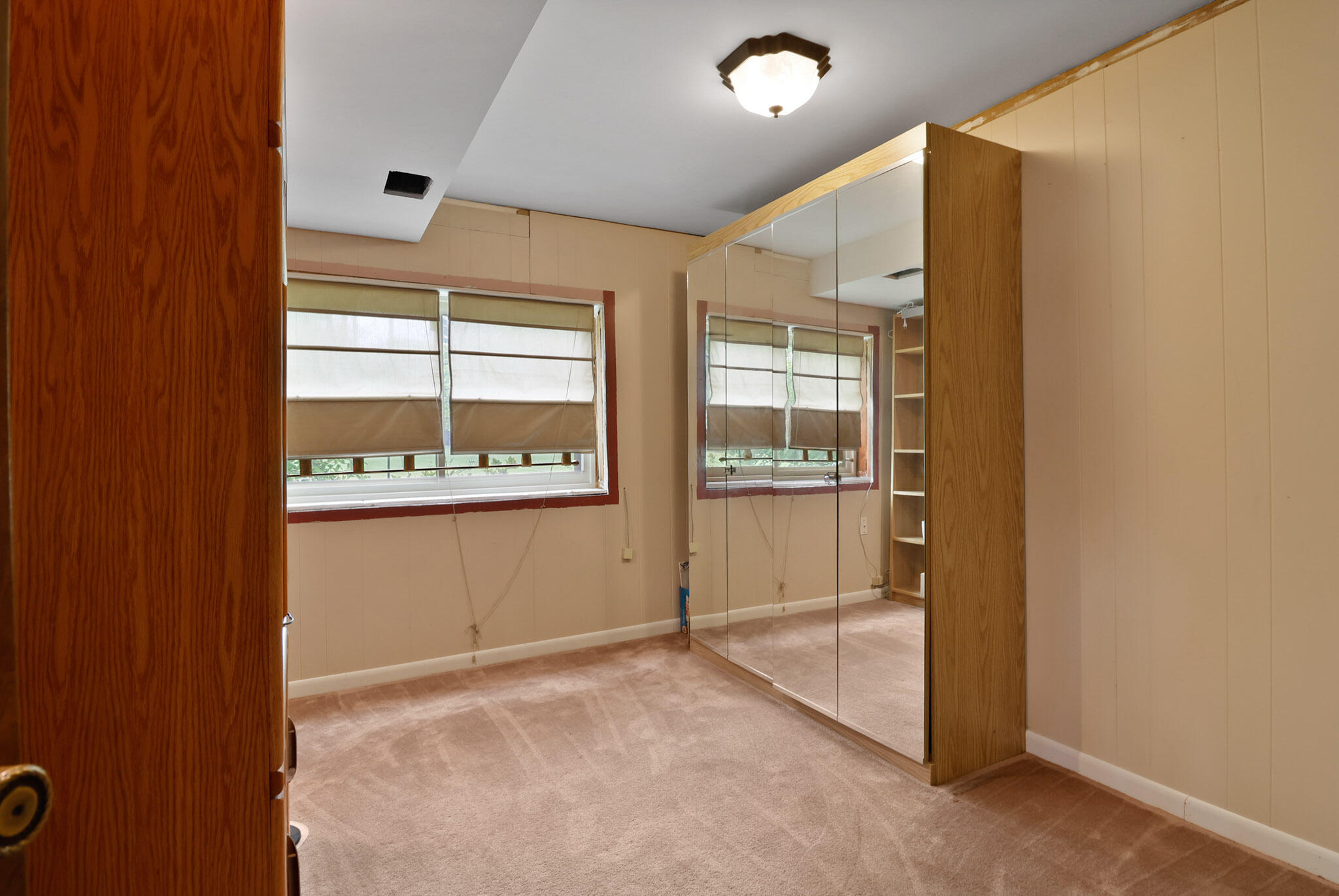 279 Robbie Lane Valparaiso, IN 46385 - Photo 20 of 35 view of an empty room with a window