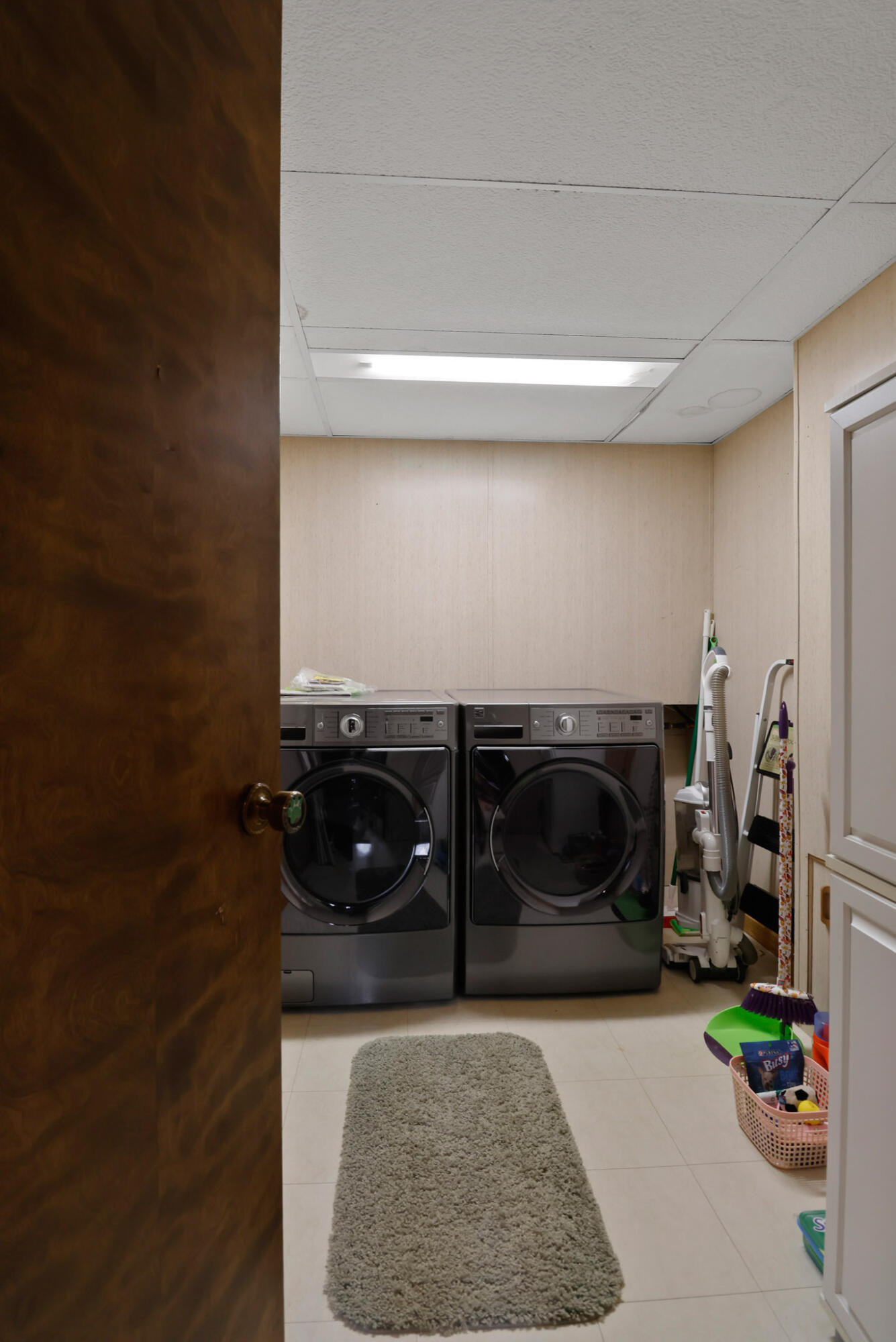 279 Robbie Lane Valparaiso, IN 46385 - Photo 24 of 35 a bathroom with a sink and a washing machine