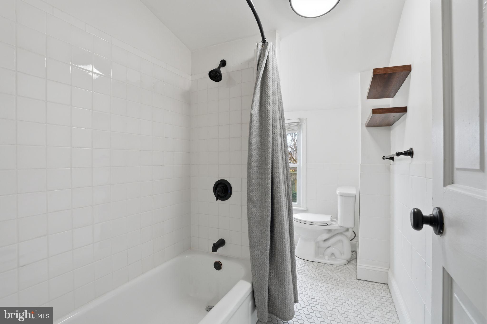 150 West Price Street Philadelphia, PA 19144 - Photo 14 of 19