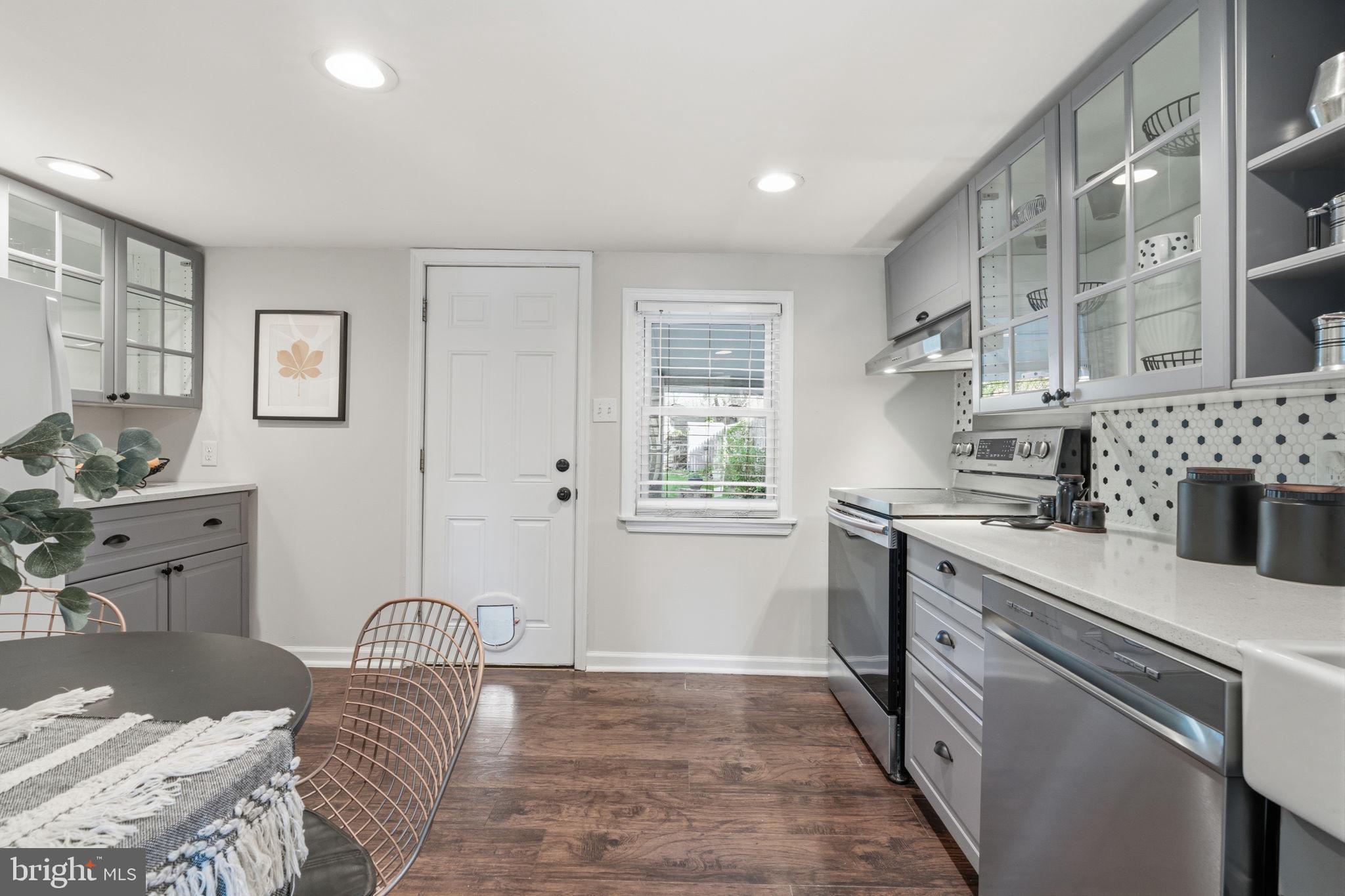 150 West Price Street Philadelphia, PA 19144 - Photo 4 of 19