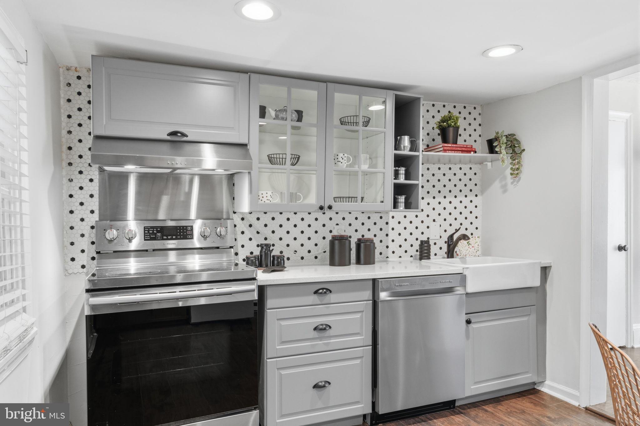 150 West Price Street Philadelphia, PA 19144 - Photo 5 of 19