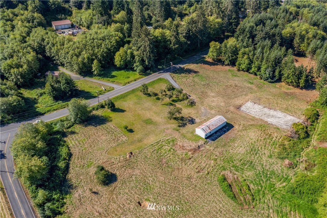 1 Elochoman Valley Road Cathlamet, WA 98612 - Photo 4 of 6 Gallery Image 4