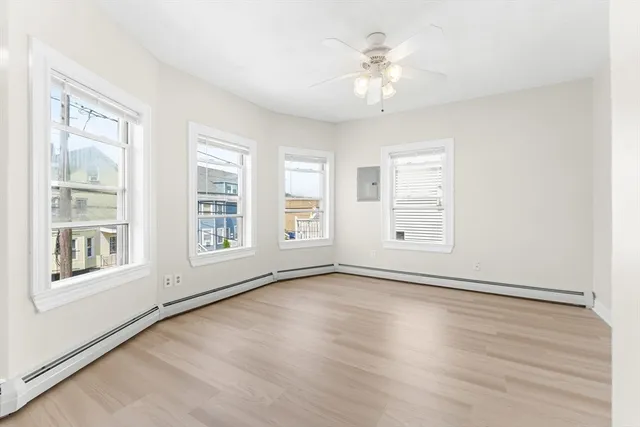 $3,800 | 374 Shirley Street, Unit 2, Winthrop, MA 02152