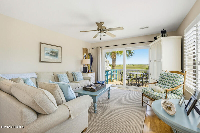 2 Cedar Reef, Unit A201 Harbor Island, SC 29920 - Photo 6 of 43 DSC07643.jpg-vsuniqueid-6a3b19e8c754e_7n