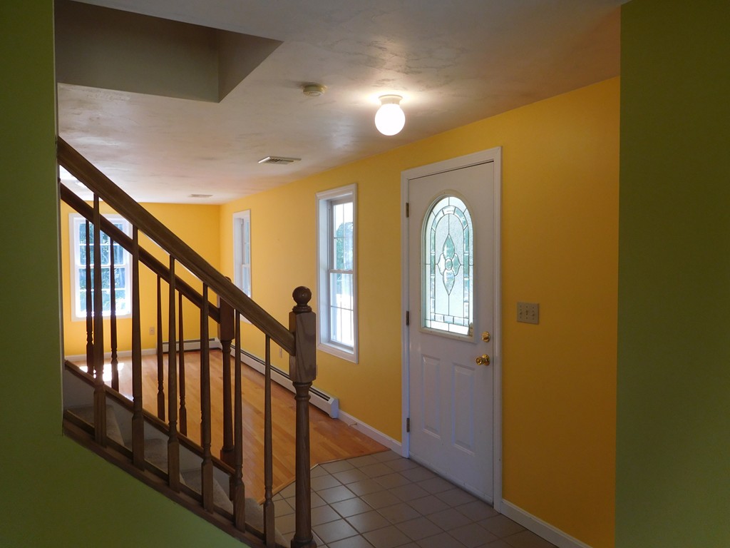 102 Ring Road Kingston, MA 02364 - Photo 7 of 21 Gallery Image 7