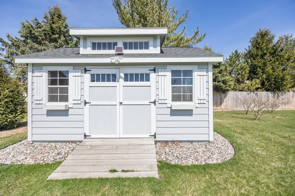 $449,900 | 954 South Redding Circle, Belgium, WI 53004