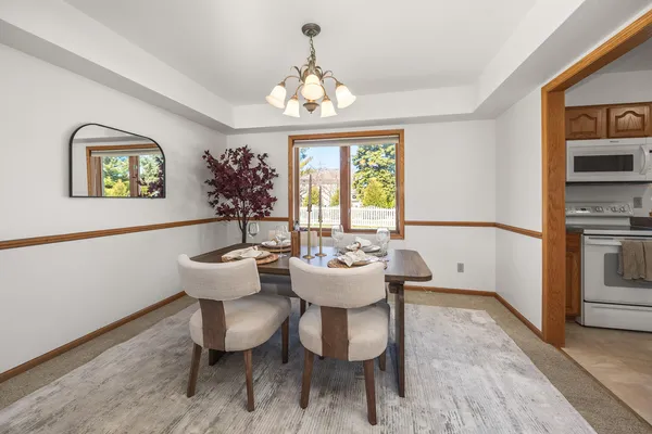 $449,900 | 954 South Redding Circle, Belgium, WI 53004