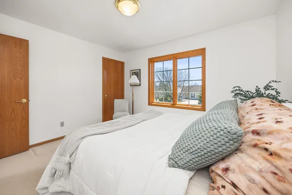 $449,900 | 954 South Redding Circle, Belgium, WI 53004