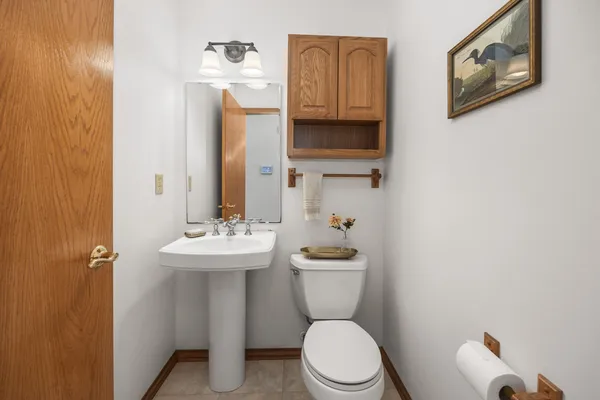 $449,900 | 954 South Redding Circle, Belgium, WI 53004