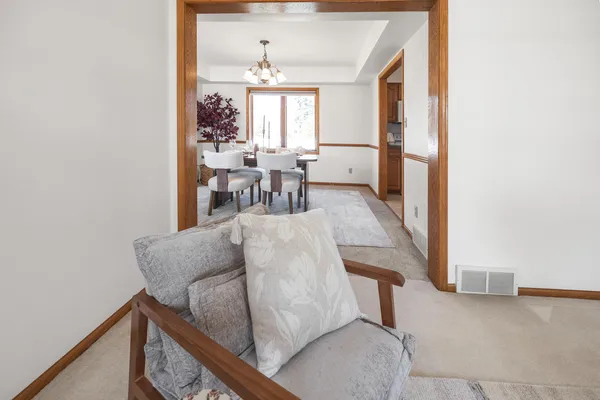 $449,900 | 954 South Redding Circle, Belgium, WI 53004