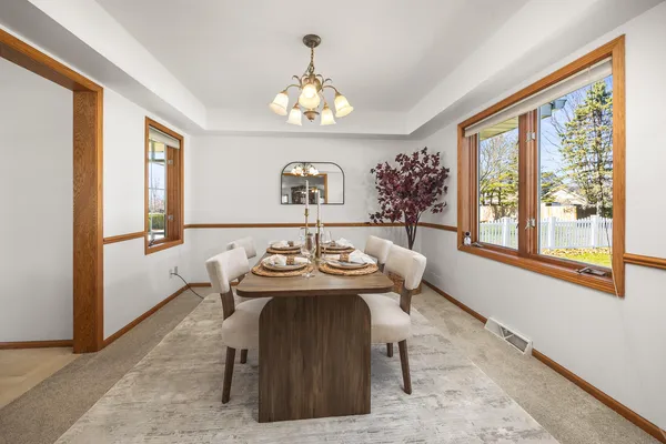 $449,900 | 954 South Redding Circle, Belgium, WI 53004