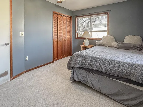 $224,900 | 672 South Anna Avenue, Lake Crystal, MN 56055