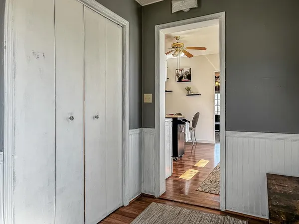 $224,900 | 672 South Anna Avenue, Lake Crystal, MN 56055