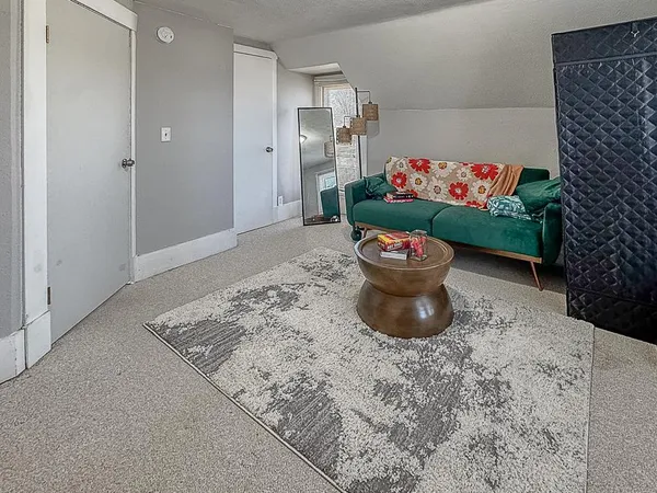 $224,900 | 672 South Anna Avenue, Lake Crystal, MN 56055