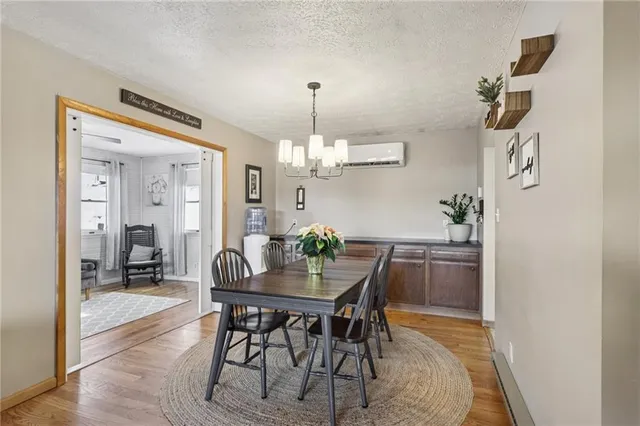 $298,000 | 644 Palo Alto Drive, Ellwood City, PA 16117