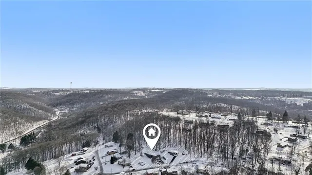 $298,000 | 644 Palo Alto Drive, Ellwood City, PA 16117