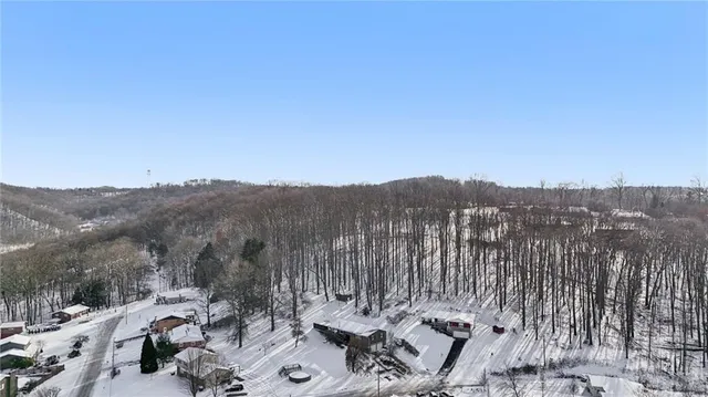 $298,000 | 644 Palo Alto Drive, Ellwood City, PA 16117