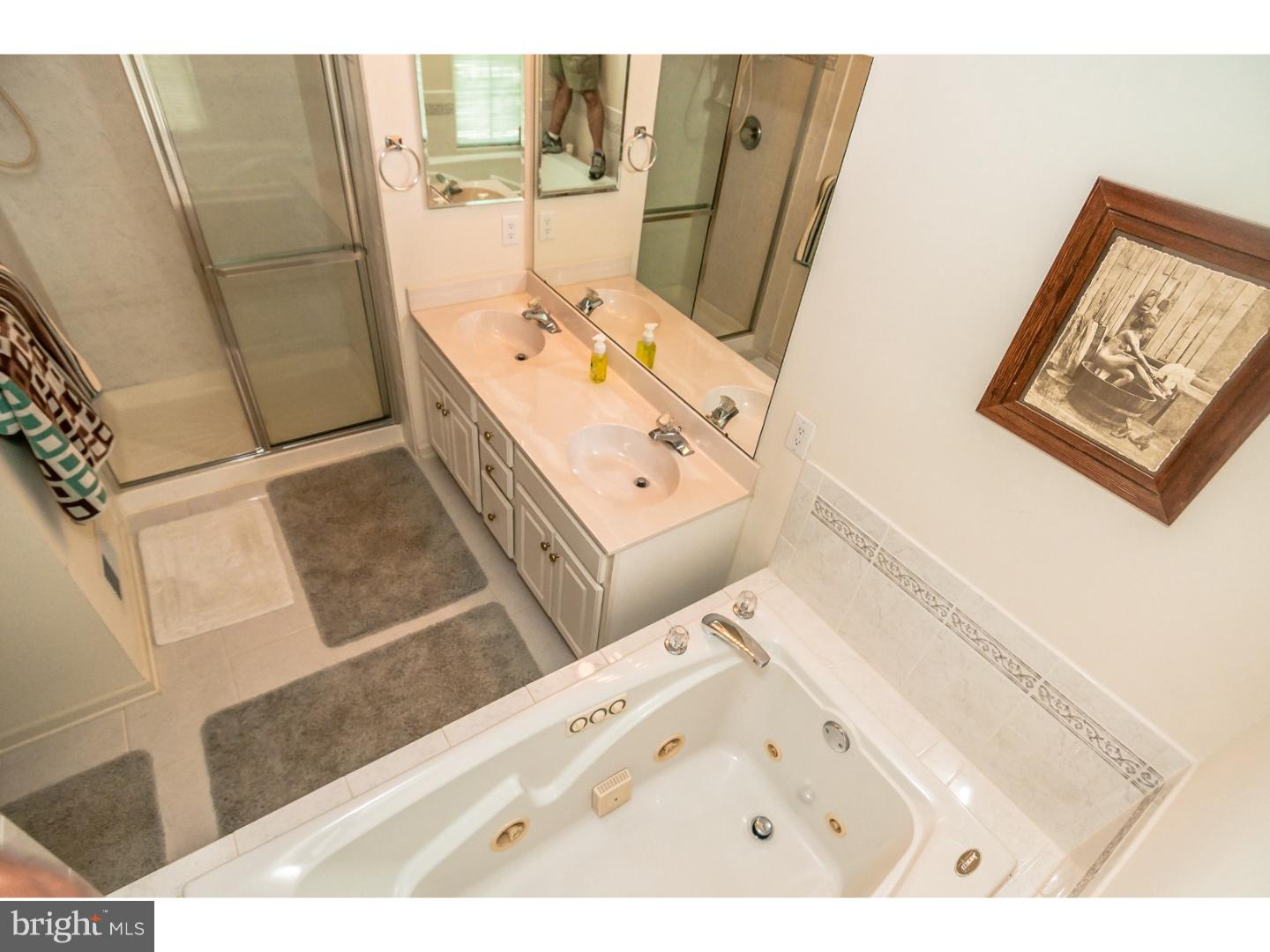 42 Warwick Road Princeton Junction, NJ 08550 - Photo 15 of 25 Master Bathroom