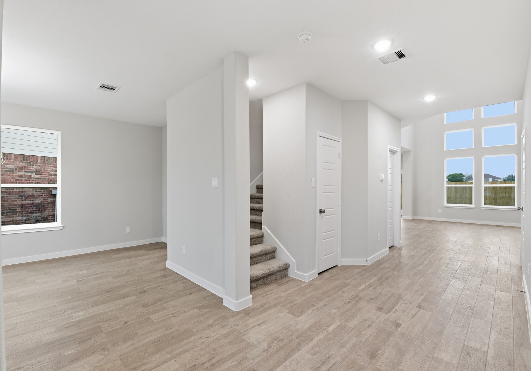 2415 Inlet Court Fresno, TX 77545 - Photo 6 of 50