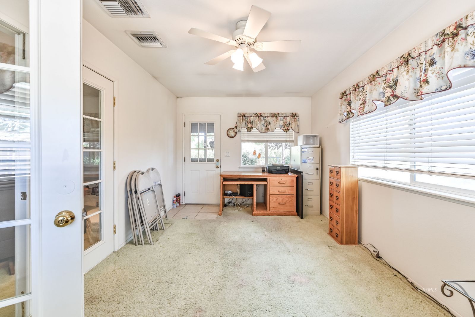 400 Karin Street Ridgecrest, CA 93555 - Photo 12 of 34