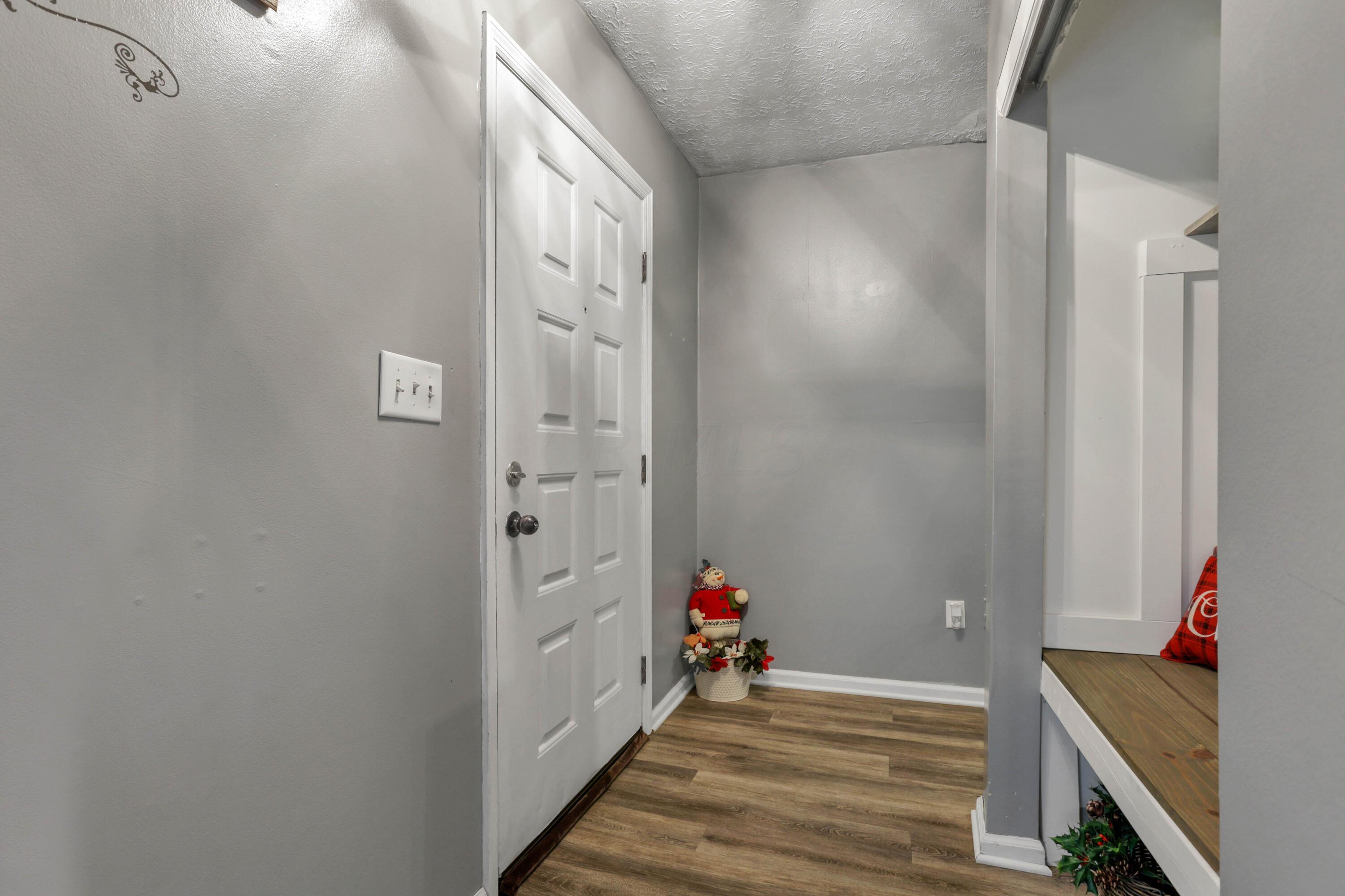 1854 Walnut Road Heath, OH 43056 - Photo 10 of 47 IMG_0869