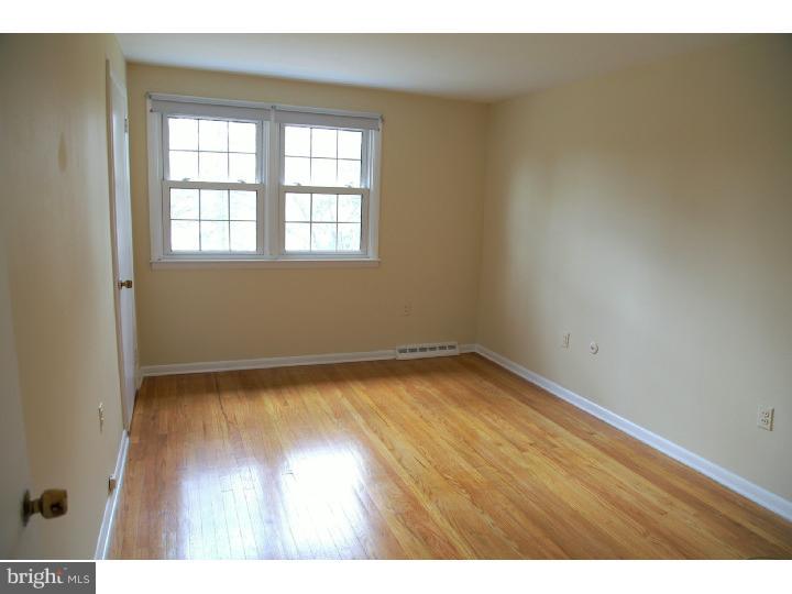 1221 Caldwell Road Cherry Hill, NJ 08034 - Photo 19 of 24 Bedroom