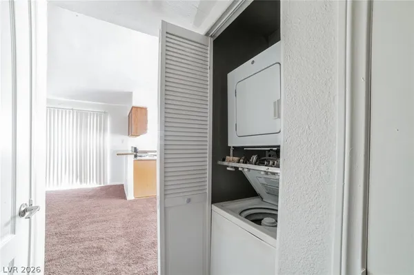 $1,270 | 7200 West Pirates Cove Road, Unit 1049, Las Vegas, NV 89145