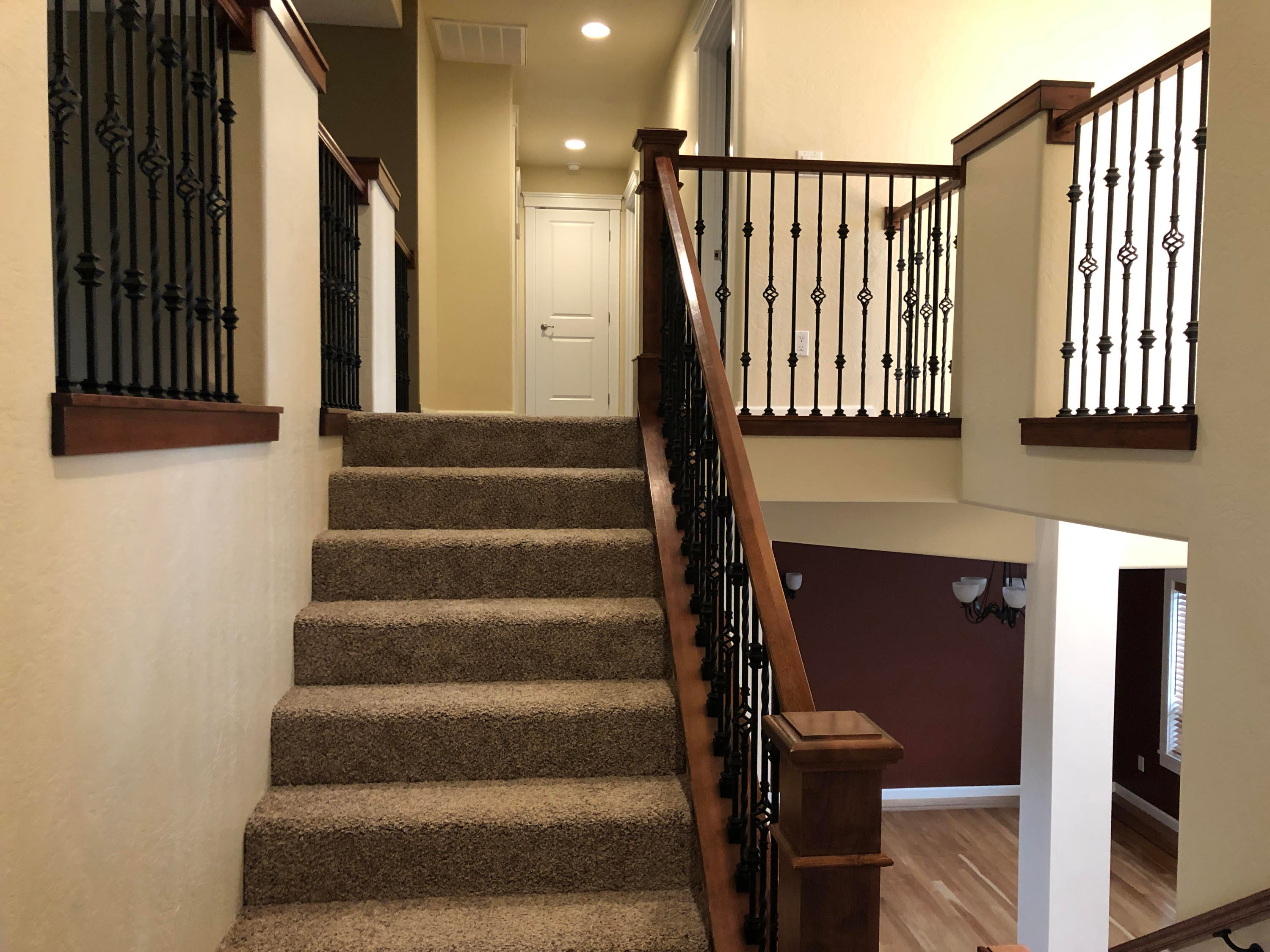 818 Ridgeway Avenue Central Point, OR 97502 - Photo 23 of 45 23