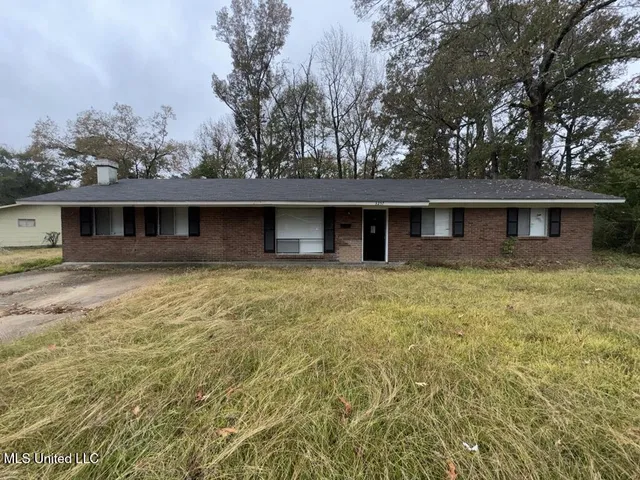 $84,900 | 3257 Woodview Drive, Jackson, MS 39212