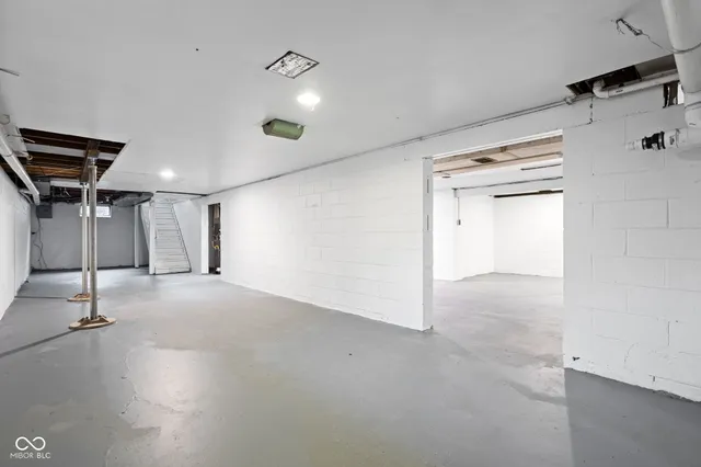 $269,900 | 3258 West 39th Street, Indianapolis, IN 46228