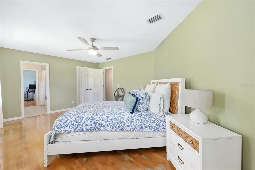 8778 Northwest 130th Street Reddick, FL 32686 - Photo 31 of 88 a living room with furniture and a table