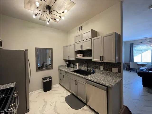$320,000 | 700 Carnegie Street, Unit 4112, Henderson, NV 89052