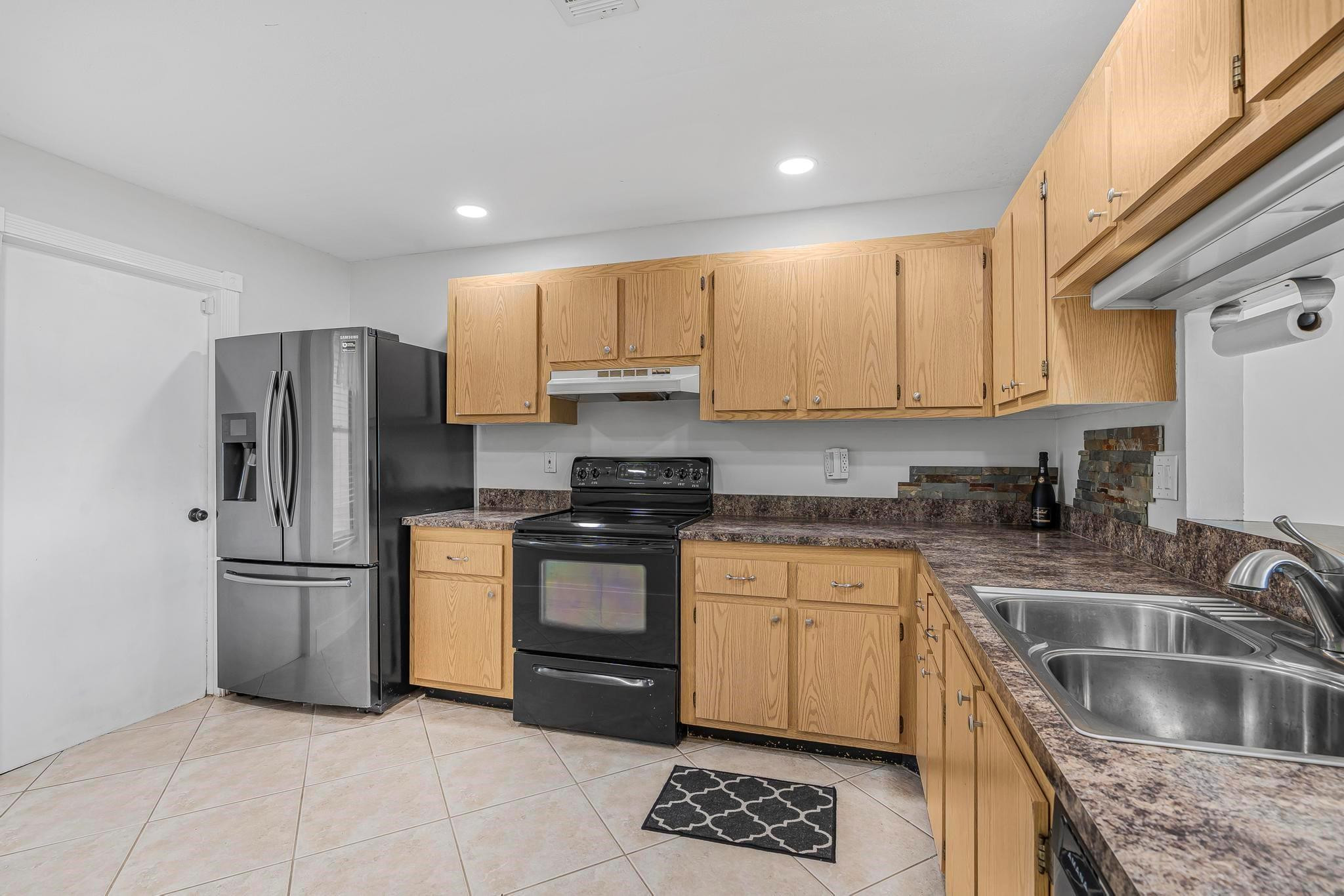 9624 Lancaster Place Boca Raton, FL 33434 - Photo 7 of 49 Photo 7