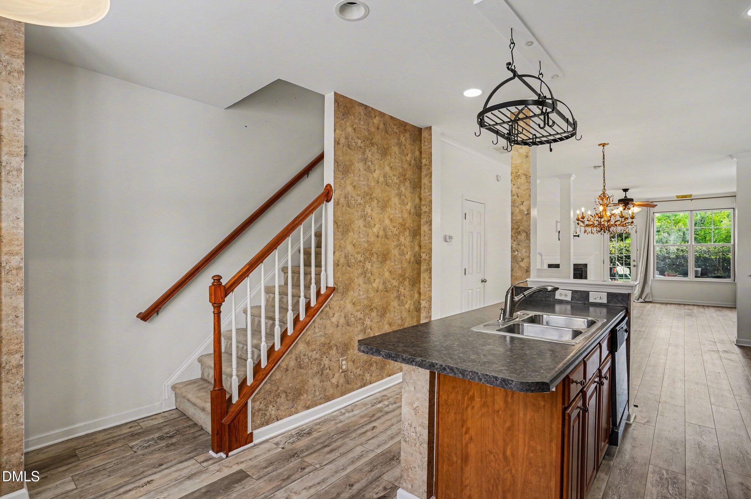 4602 Peyton Hall Way Raleigh, NC 27604 - Photo 16 of 34 014_file_9085