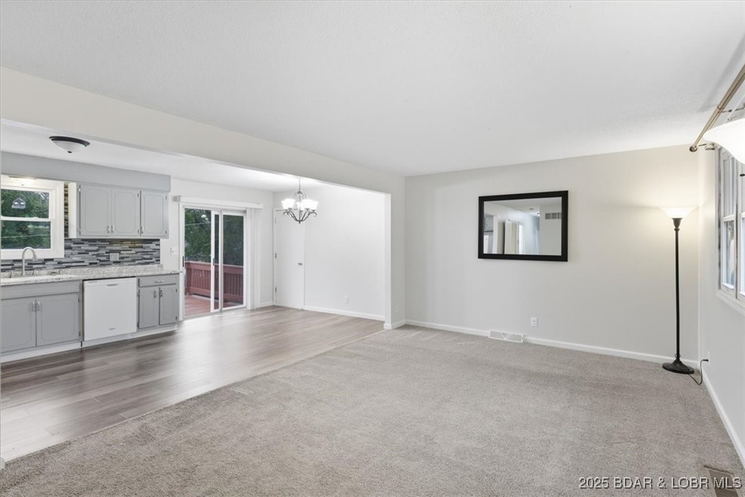 509 Sunset Strip Eldon, MO 65026 - Photo 14 of 61